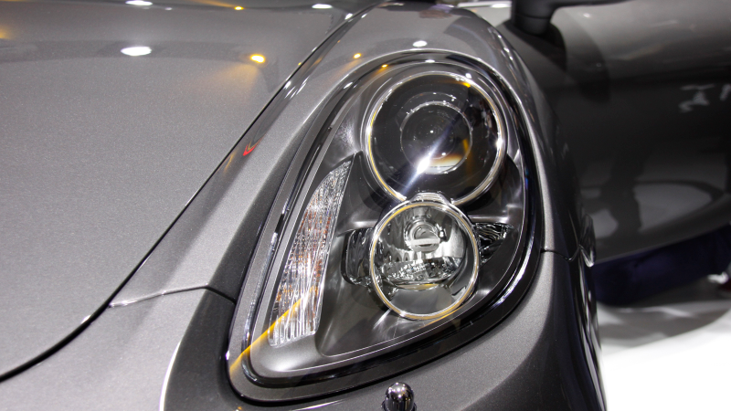 Illustration for article titled 2014 Porsche Cayman: First Liveshots Of Stuttgart's Sexy Little Minx